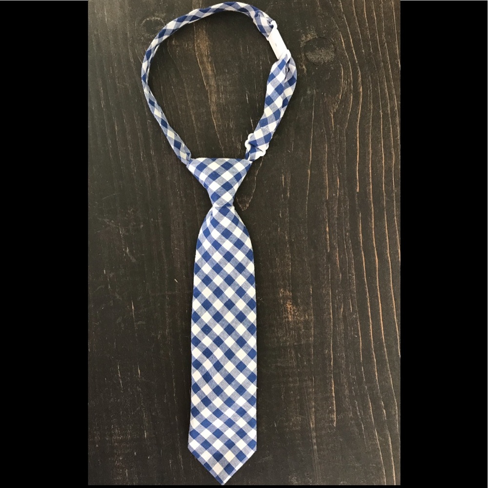 6-18 month blue/white Children’s Place tie